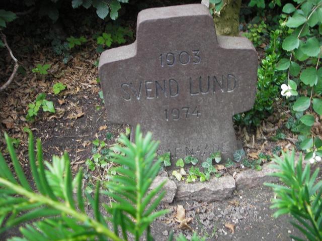 12 Svend Lunds grav 2007